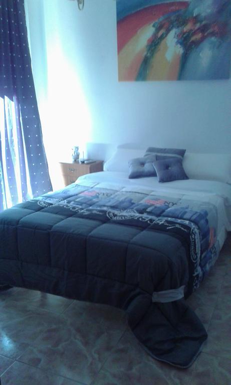 Comet Suites Almona กรานาดา ห้อง รูปภาพ