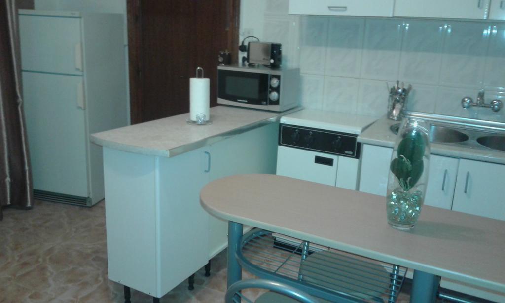 Comet Suites Almona กรานาดา ภายนอก รูปภาพ