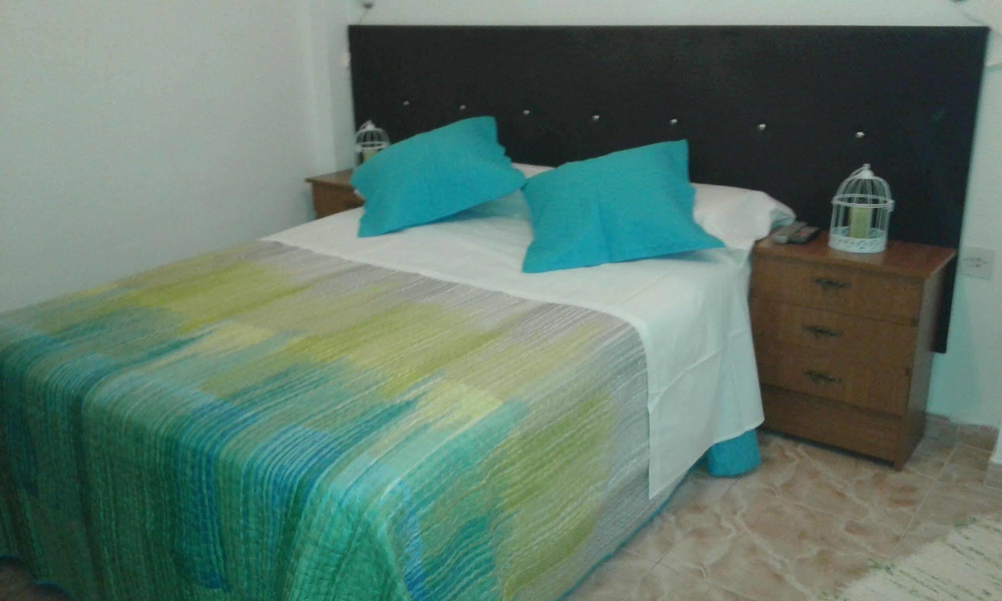 Comet Suites Almona กรานาดา ภายนอก รูปภาพ
