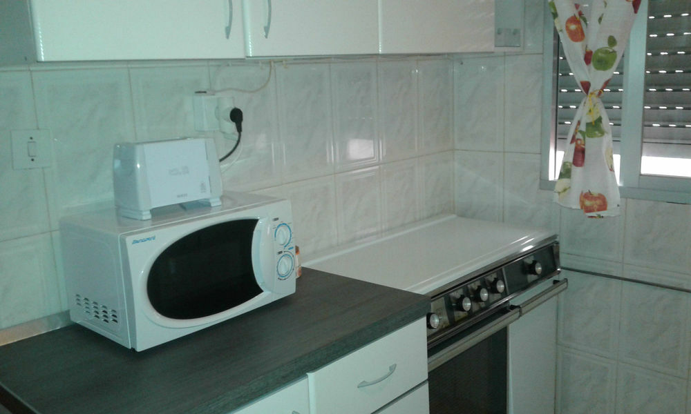 Comet Suites Almona กรานาดา ภายนอก รูปภาพ